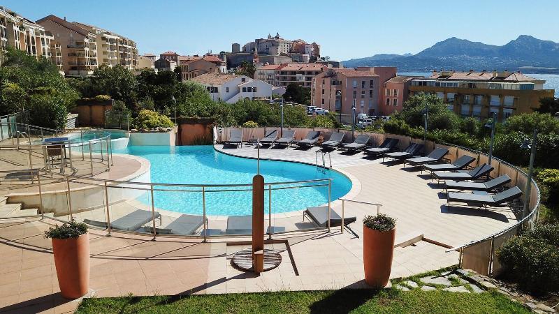 L'acquale Hotel Calvi (Corsica)